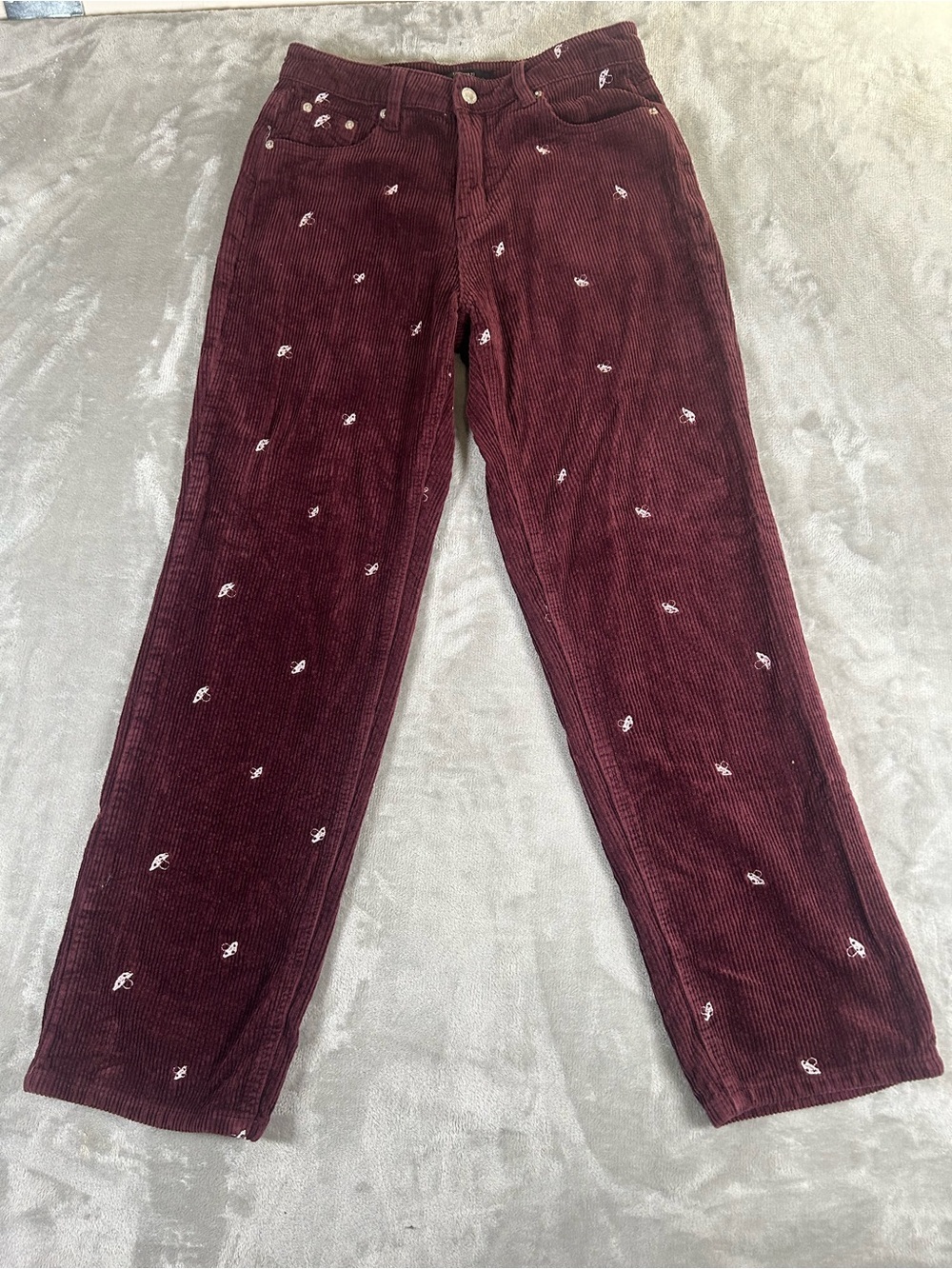 Forever 21 Embroidered Mushroom Corduroy Pants in Deep Burgundy